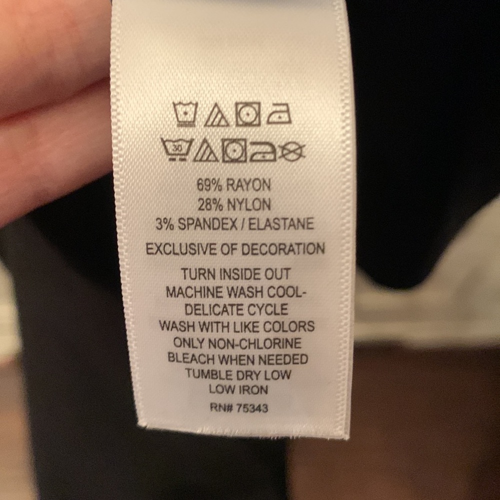 Black long sleeve dress, new with tags. Size medium. Tahari brand - Picture 5 of 7